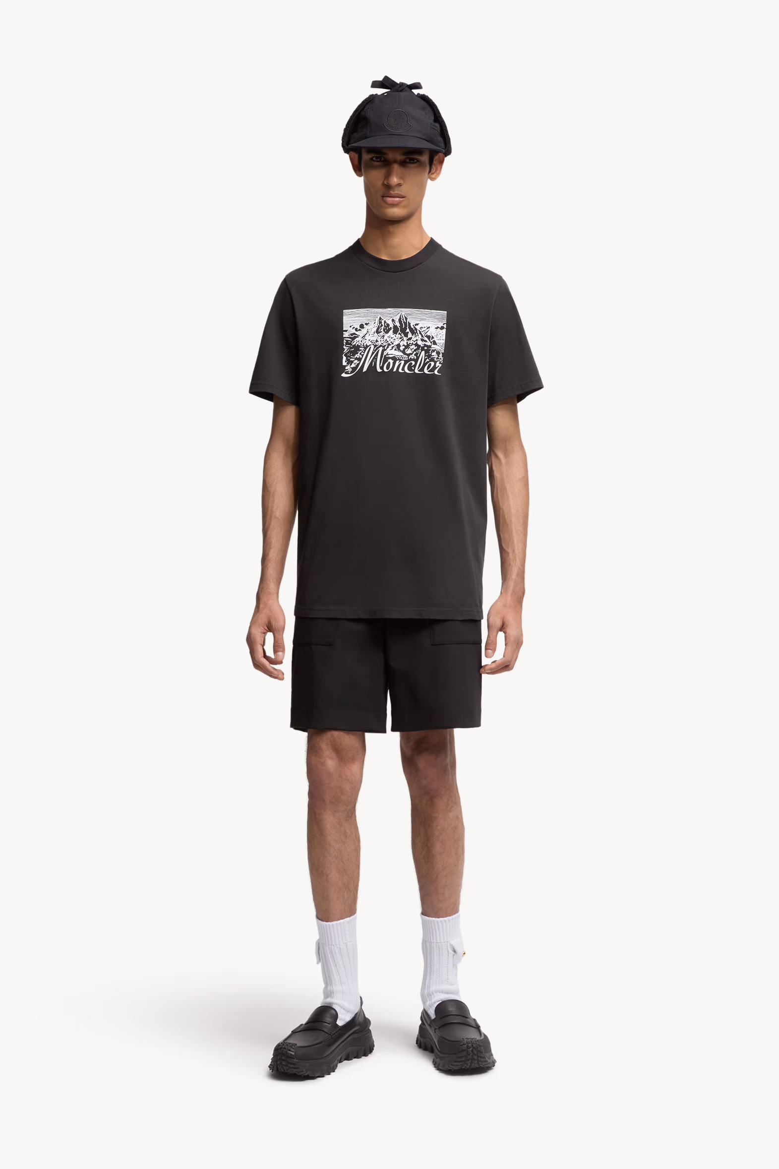 Camiseta de algodón con logotipo de montaña Hombre Negro Moncler 0